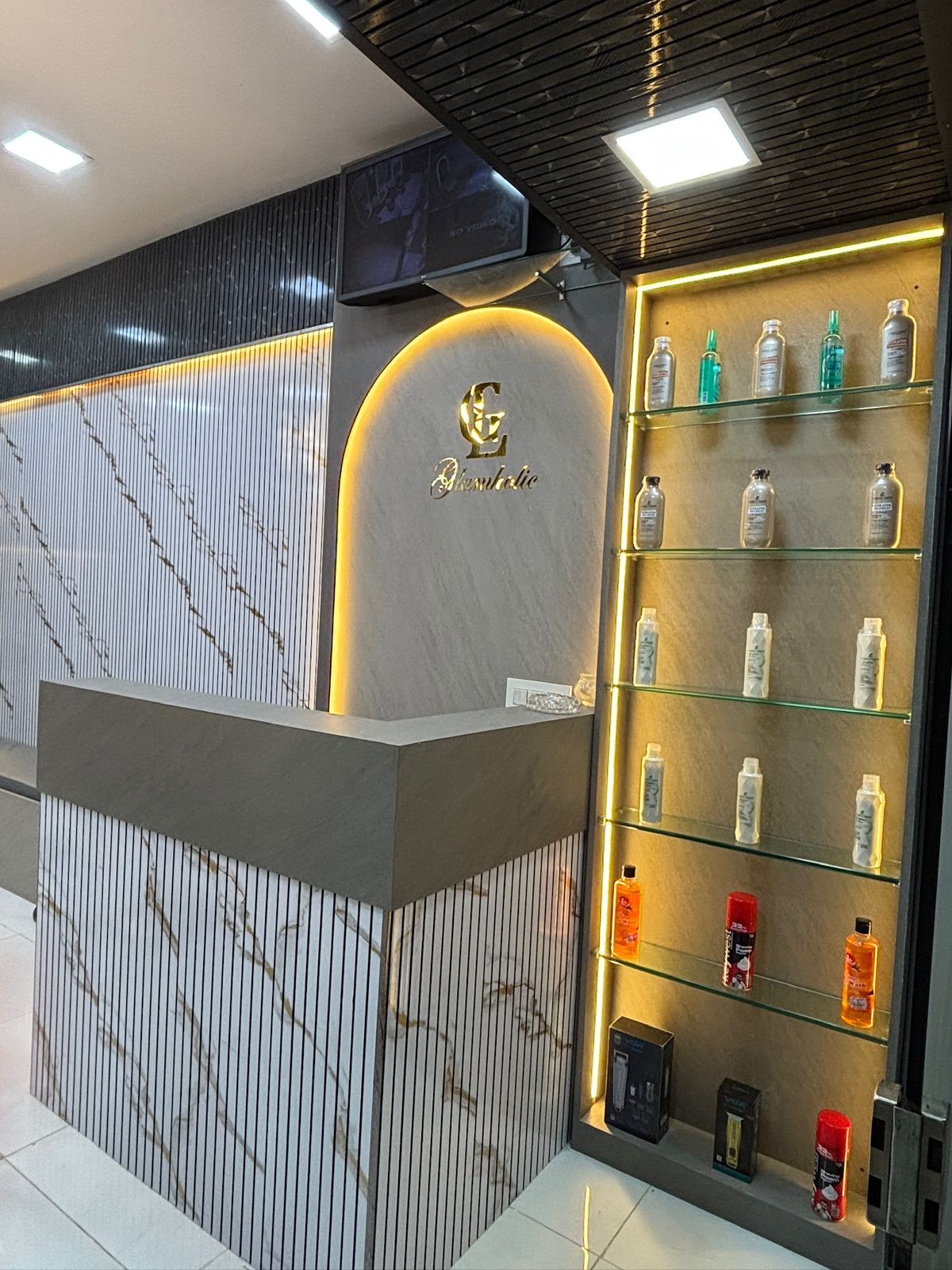 Hair Spa and Treatment at Glamholic Kopar Khairane