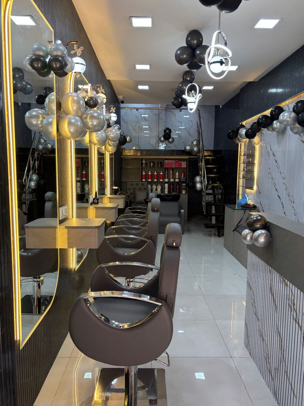 Hair Color at Glamholic Kopar Khairane Salon